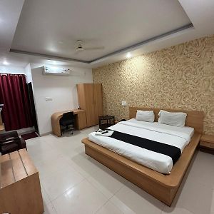 Hotel Tawa Plaza